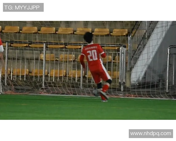 足球直310带你领略精彩赛事背后的故事与分析