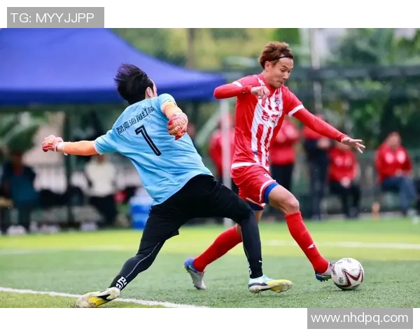 足球的魅力被金钱吞噬了真谛球场上的激情与商业利益的较量